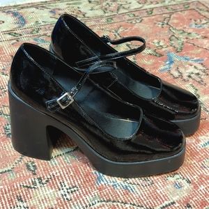 ASOS Design platform Mary Jane heels 11W